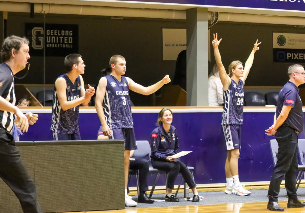 Gu Geelong V Wyndham-171-deno-low-light